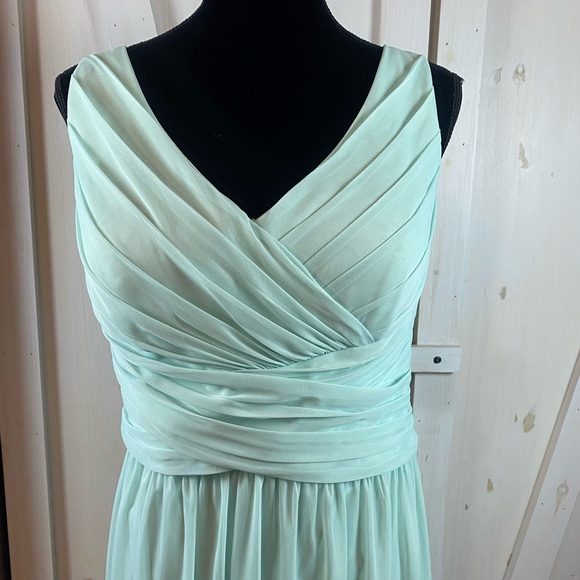 David's Bridal Dresses & Skirts - NWT!!! David’s Bridal Mint Mesh Short Criss-Crossed Back Dress